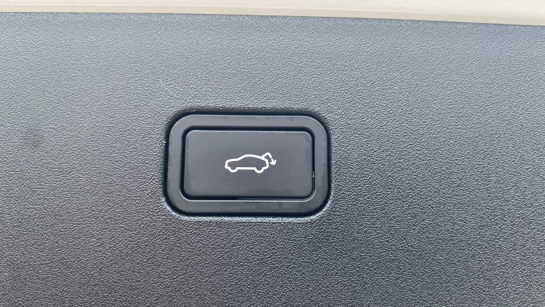 Volvo EX30 200kW SM Extended Range Ultra 69kWh 5dr Auto Electric Estate